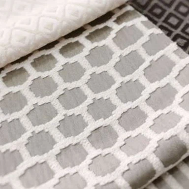 Umeraș pentru cascadă